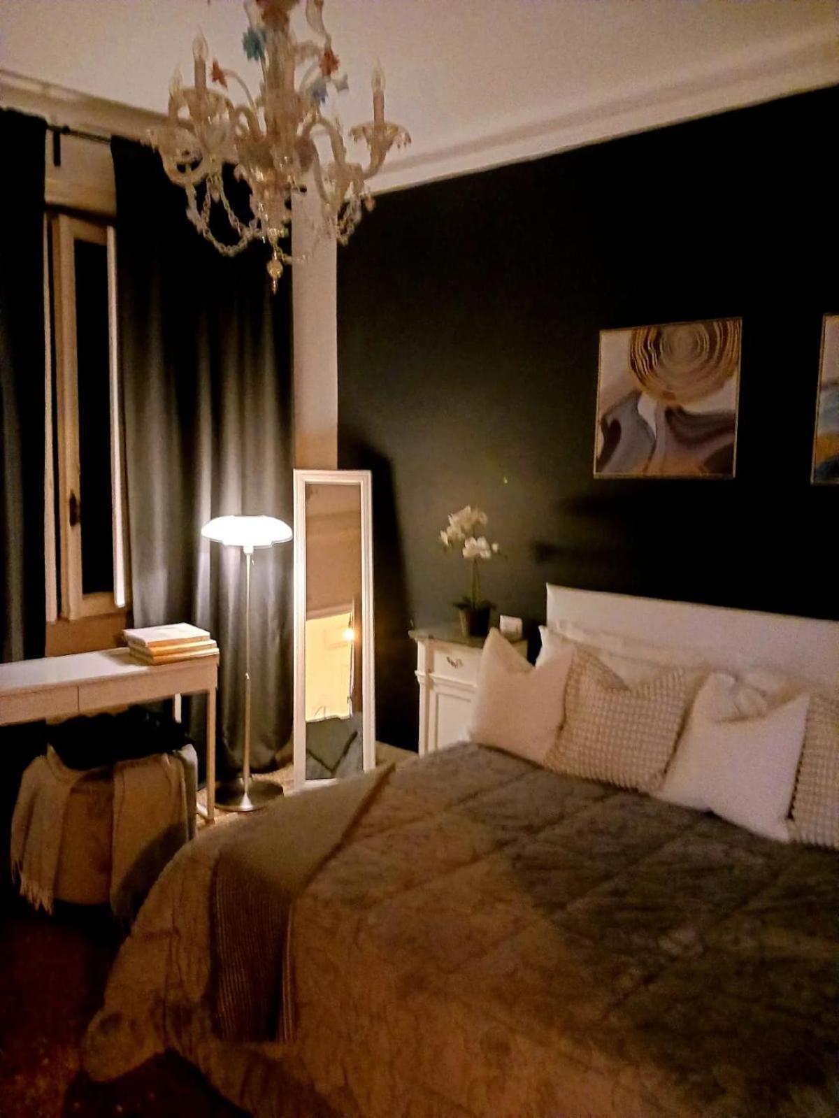 Appartamento Accogliente Esquilino-Monti โรม ภายนอก รูปภาพ
