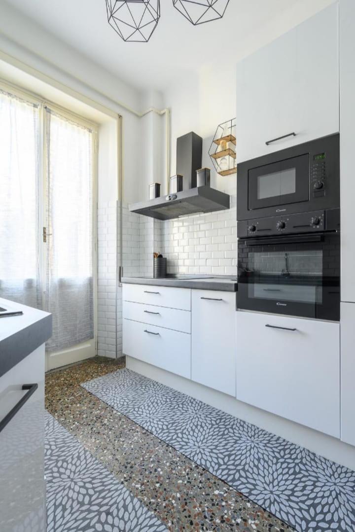 Appartamento Accogliente Esquilino-Monti โรม ภายนอก รูปภาพ